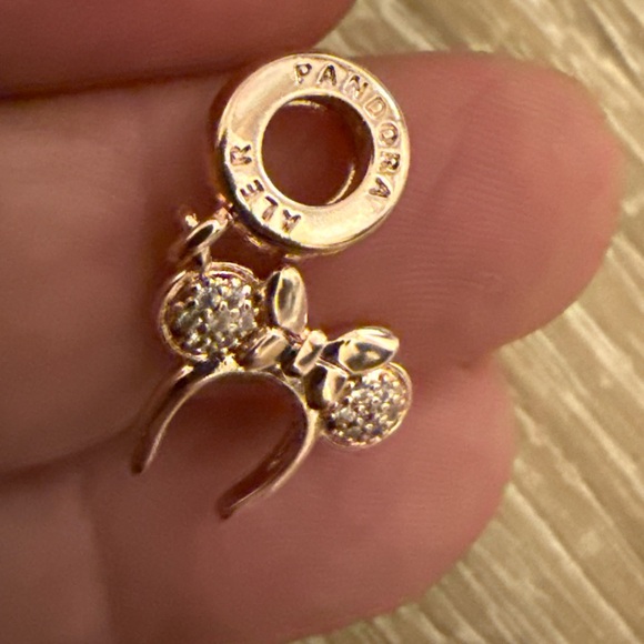 Disney Rose Gold Minnie Mouse Charm - Picture 5 of 7